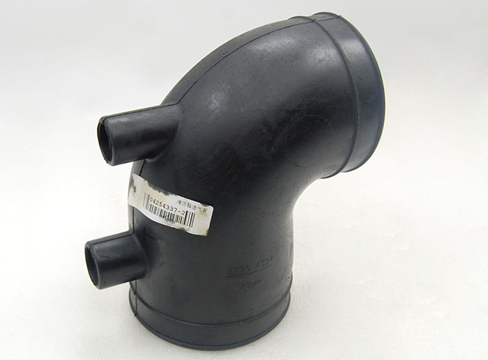 道依茨增压器三通管