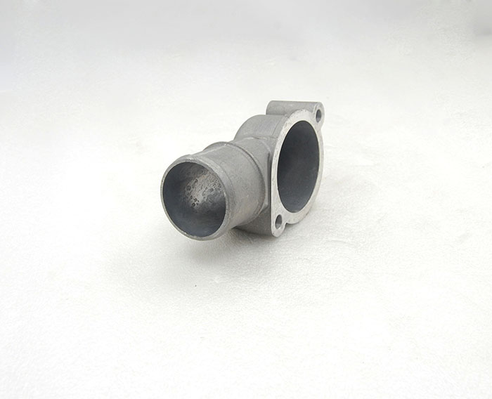 道依茨1013节温器壳2