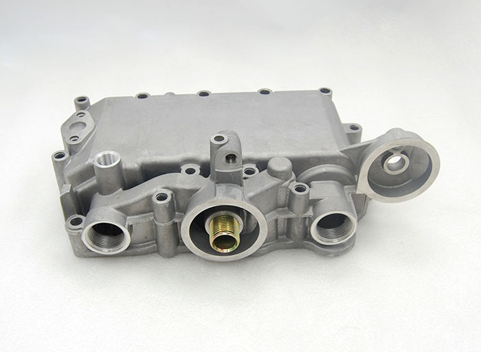 道依茨1013机油散热器总成