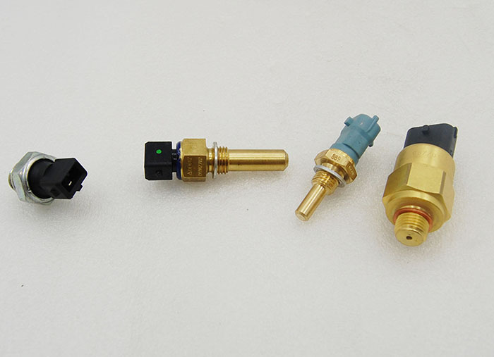 道依茨1013机油压力传感器水温传感器