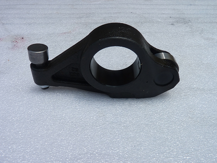 二手发动机配件