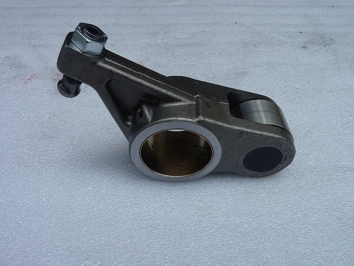 二手发动机配件