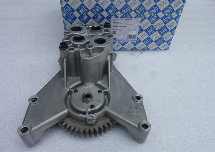 二手发动机配件