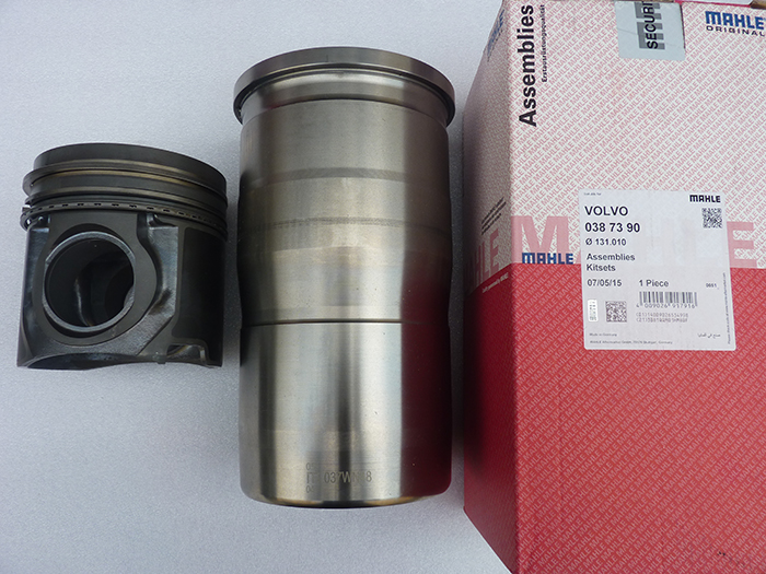 二手发动机配件