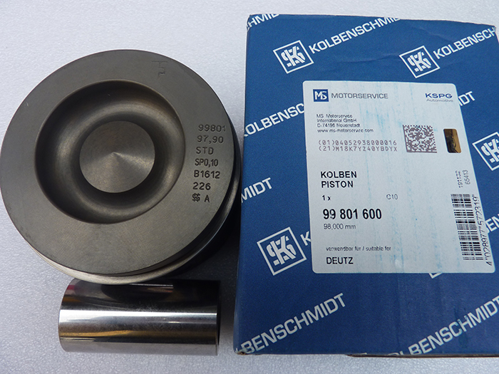 二手发动机配件