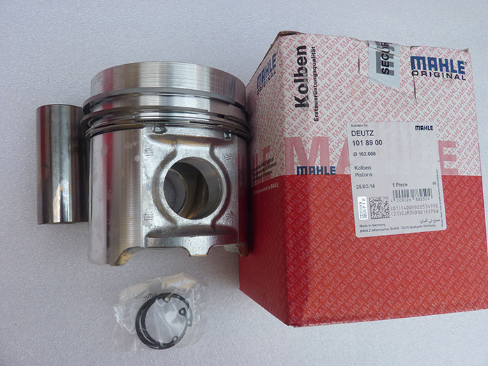 二手发动机配件