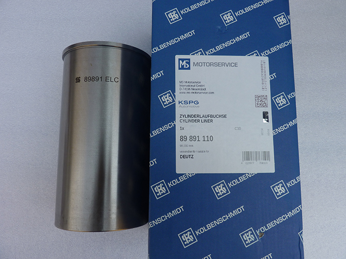 二手发动机配件